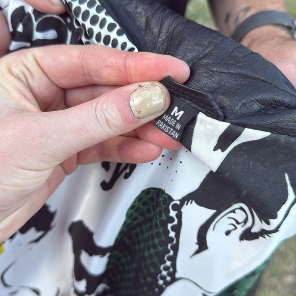 Women's Black Jacket - Picture 9 of 9